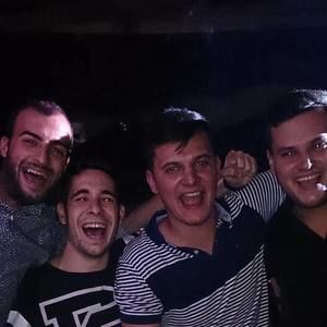 Meet your Posher, Laur